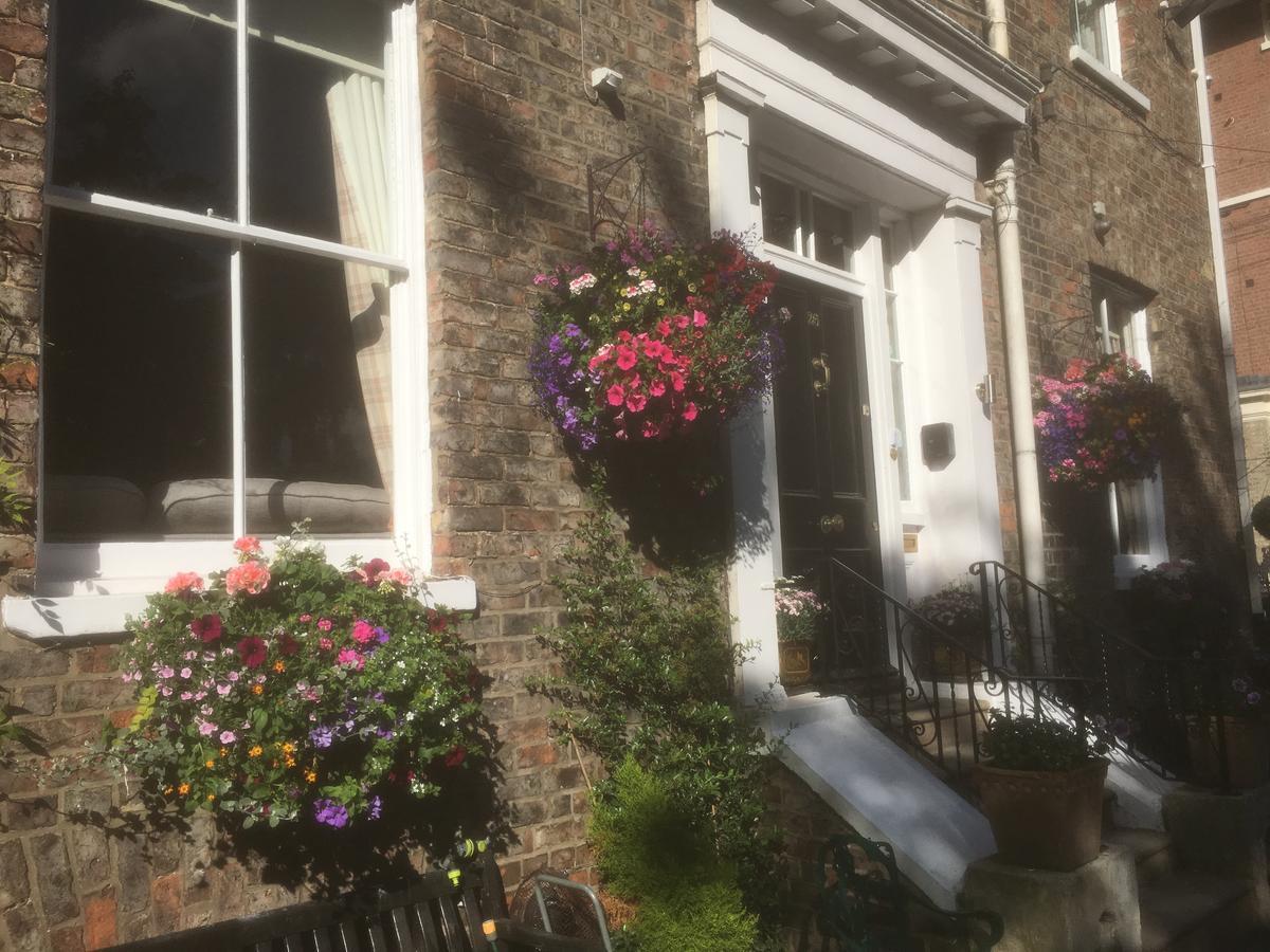 Crook Lodge York Ngoại thất bức ảnh
