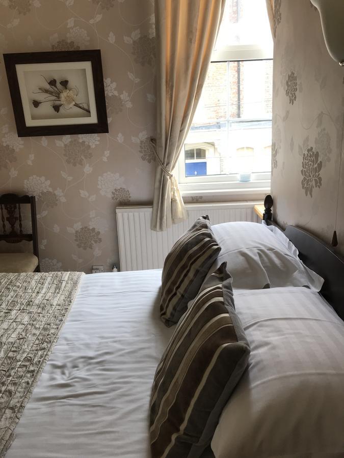 Crook Lodge York Ngoại thất bức ảnh